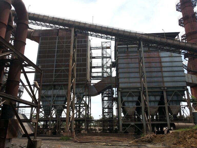 The Heat exchanger and Bag filter during its erection stage at site.